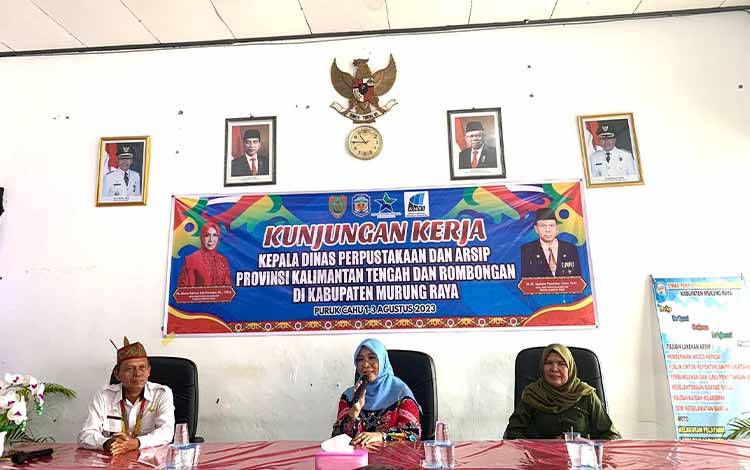 Cek Program Unggulan, Dispusip Kalteng Kunjungi DPK Murung Raya  ?