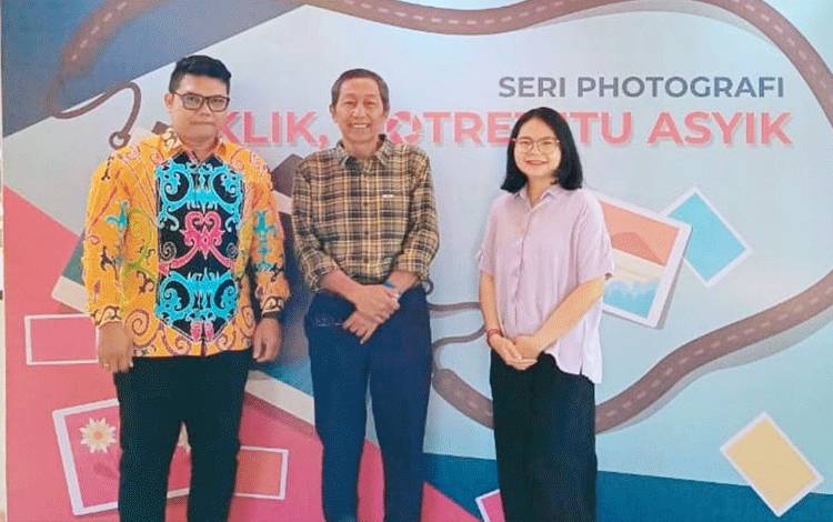 Diskominfosantik Kalteng Kirimkan Dua Pegawai Ikuti Pelatihan Fotografi