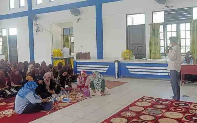 Kepala SMAN 5 Ajak Siswa dan Guru Aktif Ikut Pengajian