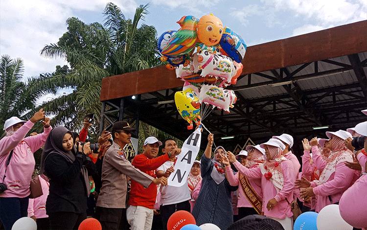 1.300 Anak Terlibat Peringatan Hari Anak Nasional di Sampit