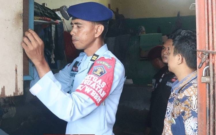 Petugas Rutan Kuala Kapuas Razia Blok Hunian, Ini yang Ditemukan