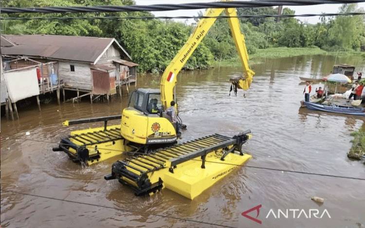 Normalisasi Sungai Cegah Banjir di Sampit