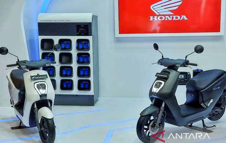FIF Group Tidak Bedakan Skema Pembelian Motor Listrik dengan ICE