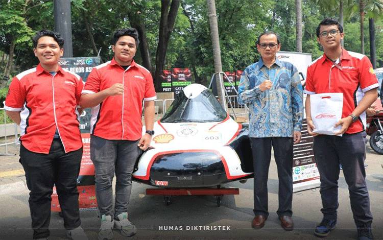 Mahasiswa UGM Tampilkan Mobil Listrik Hemat Energi Urban Hydroz