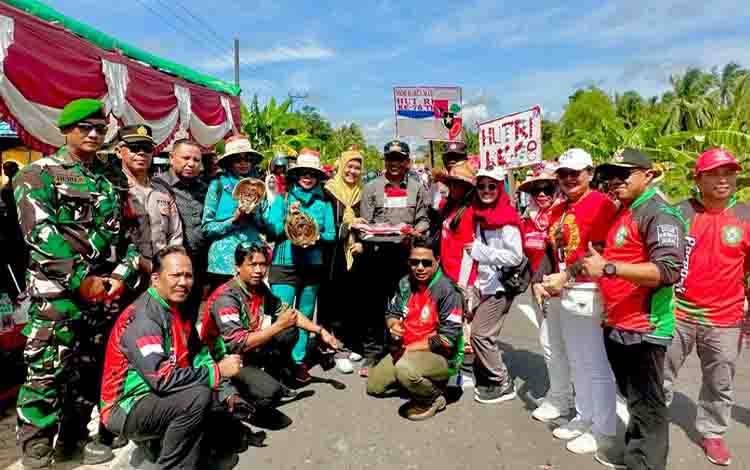 Pawai Karnaval Peringatan HUT RI Pertama di Kecamatan Teluk Sampit Mendapat Antusias Warga??