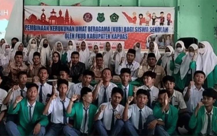 FKUB Kapuas Jalankan Program Masuk Sekolah