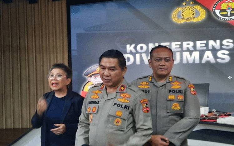 Penyidik Nilai Kamaruddin Koperatif Usai Diperiksa Sebagai Tersangka
