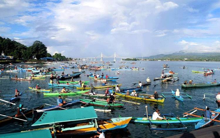 Nelayan di Ambon Gunakan BBM Subsidi Baru