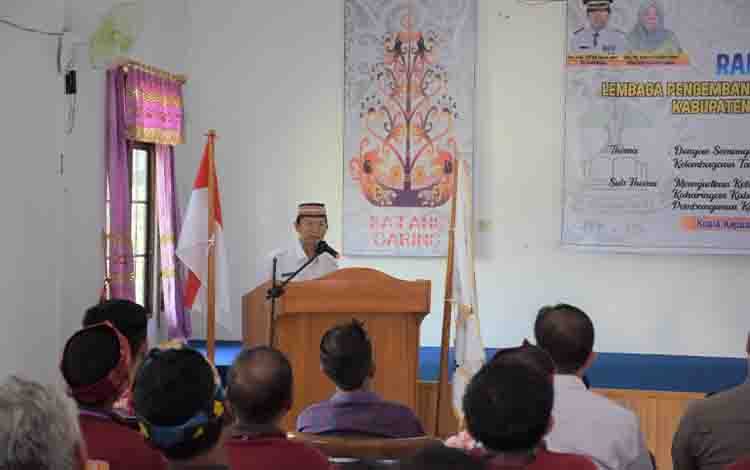 Begini Pesan Plt Bupati saat Membuka Rapat Kerja LPT-IK Kapuas