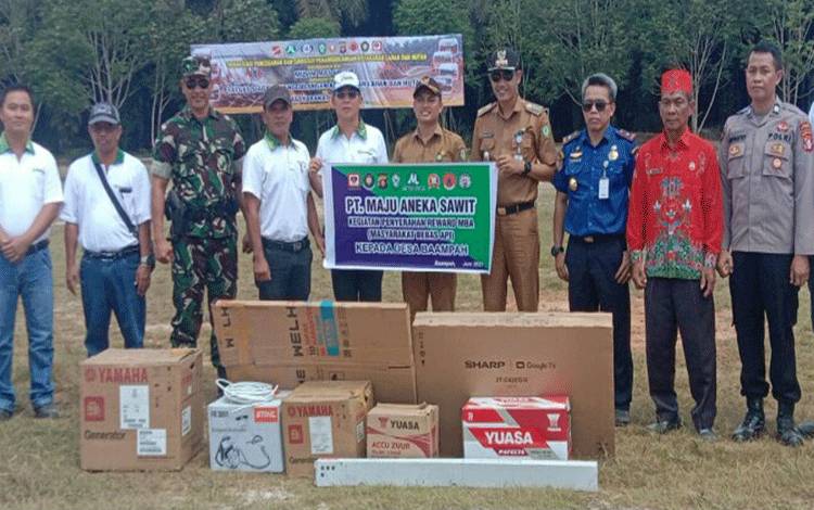 Desa Baampah Diberikan Penghargaan Karena Nihil Kebakaran Selama Setahun