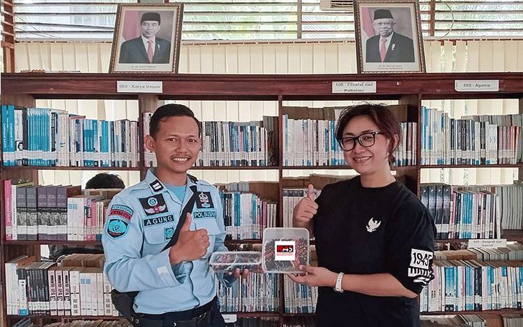 Gantungan Kunci Hasil Karya WBP Perempuan Rutan Kapuas Diborong LPNF Rumah Pintar Askari