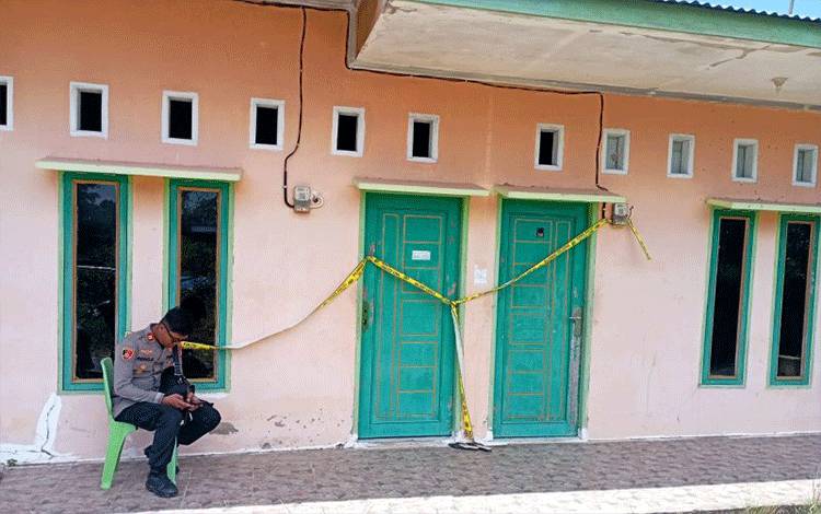 Seorang Wanita Ditemukan Tewas Dengan Leher Terlilit Kabel