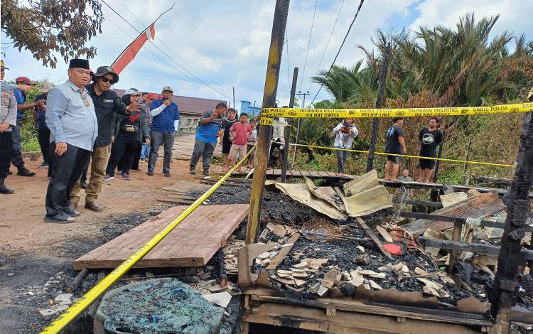 Bantuan Pembangunan Rumah Korban Kebakaran di Kota Besi Paling Cepat Dianggarkan pada Perubahan