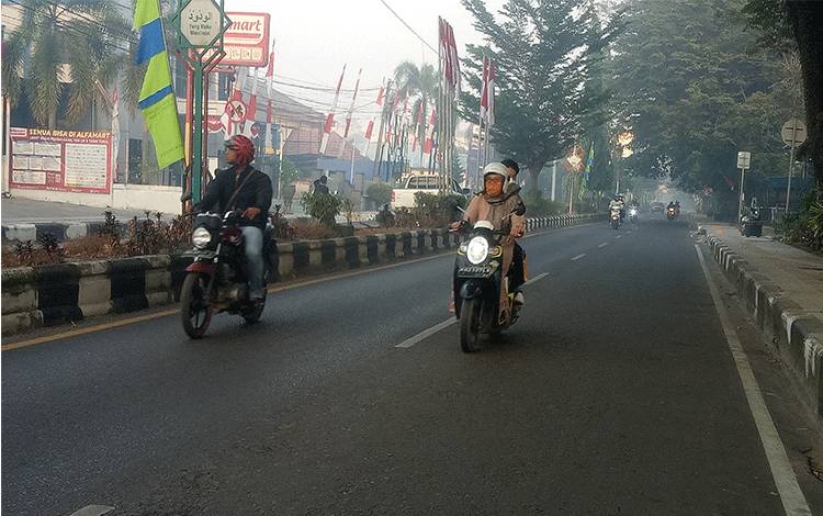 Dikepung Asap, Kualitas Udara Kotim Dinyatakan Sangat Tidak Sehat