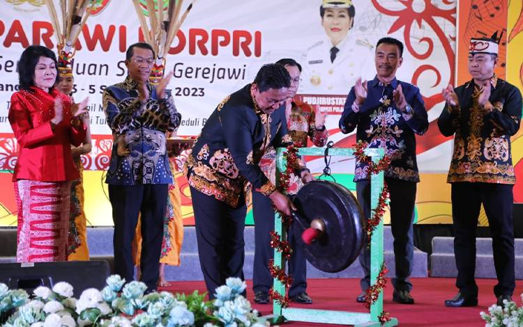 Wagub Kalteng Ingatkan Kebersamaan dan Keberagaman dalam Pesparawi Korpri ?