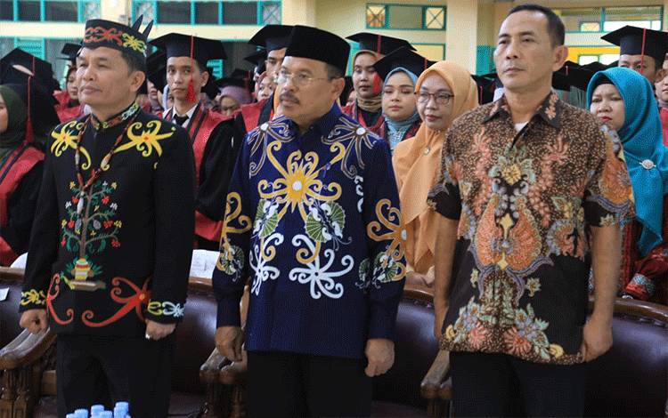 Beasiswa Prestasi Dorong Semangat Mahasiswa