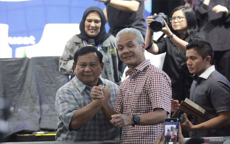 Polling Institute: Elektabilitas Prabowo Ungguli Ganjar dan Anies