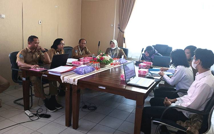 Kesbangpol Kalteng Komitmen Menyajikan Keterbukaan Informasi Publik