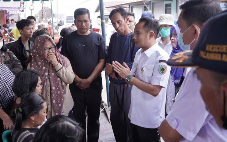 Wali Kota Palangka Raya Akan Bantu Seragam Sekolah Anak Terdampak Kebakaran di Mendawai