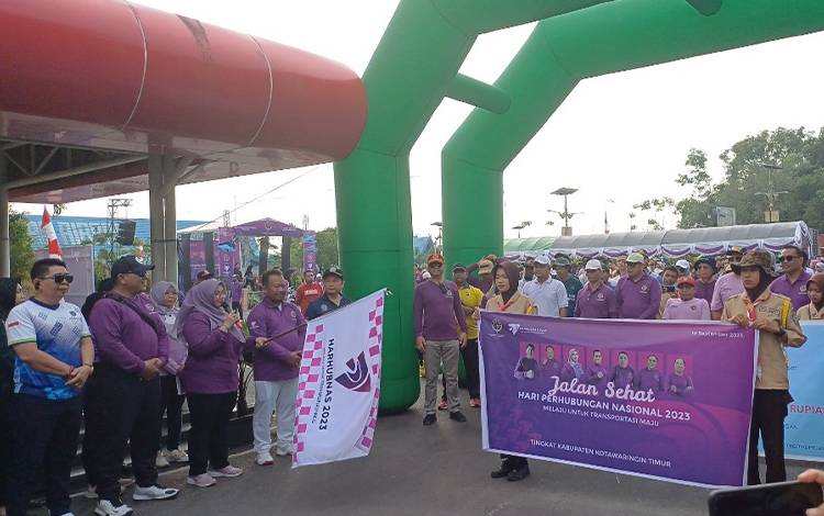 Jalan Sehat Peringati Harhubnas ke-53, Begini pesan Wabup Kotim