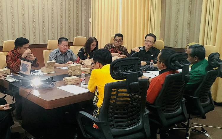 DPRD Dorong Pemda di Kalteng Kembangkan Jaringan Pelayanan Samsat
