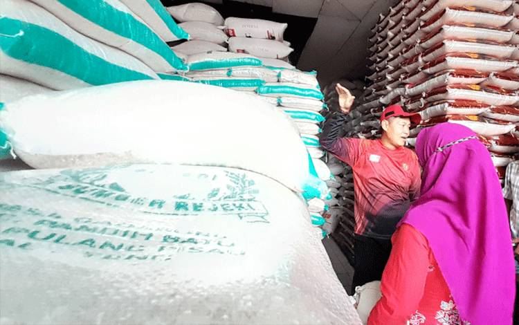 Sudah Tiga Minggu Harga Beras Merangkak Naik, Pemprov Kalteng Ingatkan Kekeringan