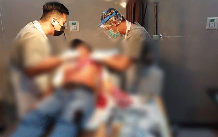 Ayah dan Anak di Palangka Raya Alami Luka Bacok Usai Diserang Tetangga