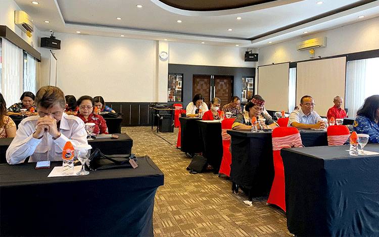 Sebanyak 20 Pegiat Bahasa Terlibat dalam Lokakarya Istilah Bahasa Daerah Kalteng