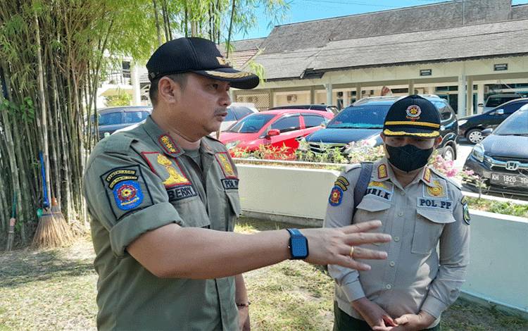 Hari ini Penertiban Baliho dan Spanduk Tanpa Izin di Palangka Raya