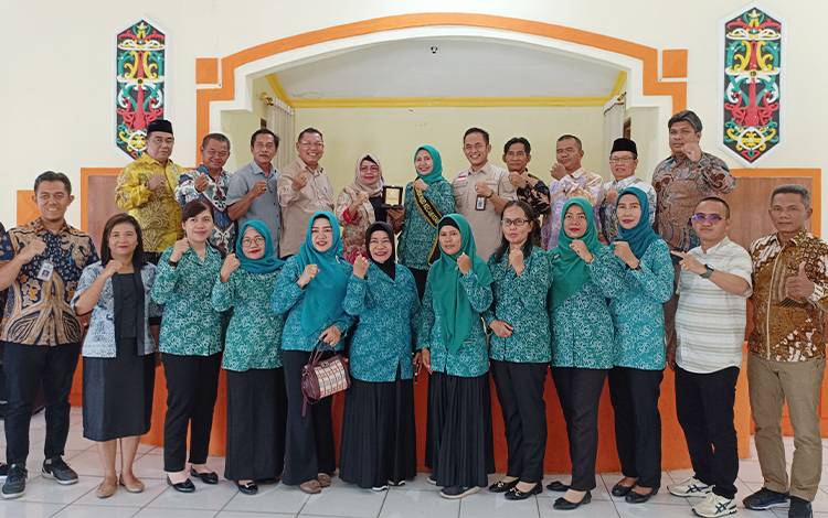 Dinilai Inovatif, DPRD Batola Belajar Soal PAUD di Kecamatan Pahandut