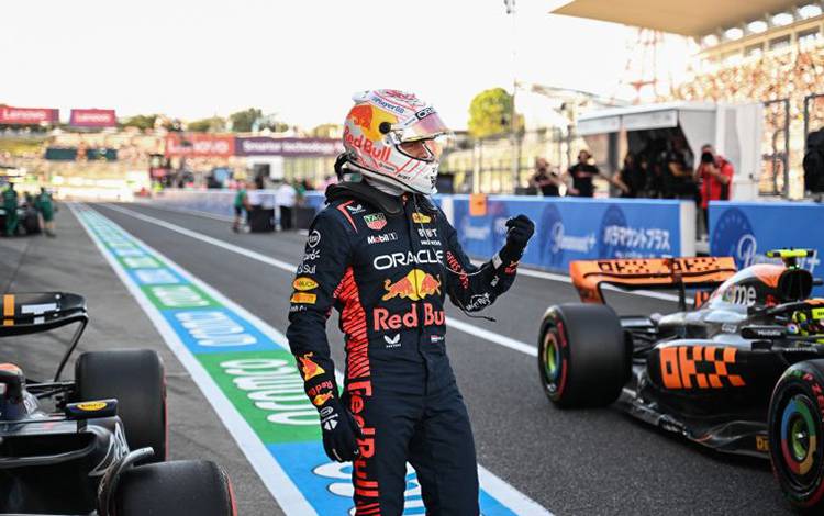 Verstappen Salip Duo McLaren dan Rebut Pole GP Jepang