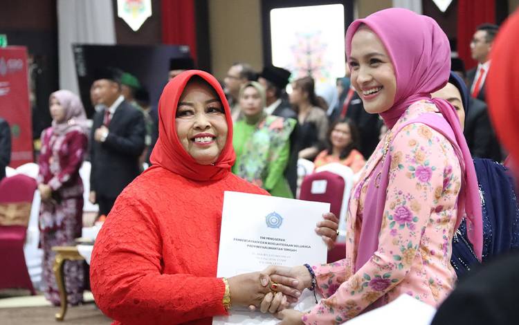 Ny Juhriana Djainuddin Jabat Pj Ketua TP PKK Seruyan  ?