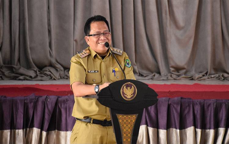 Pj Bupati Kapuas Ajak Seluruh Komponen Bersama-Sama Bangun Daerah