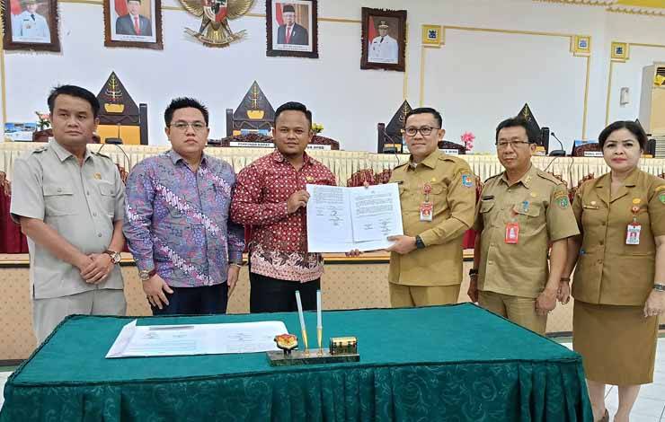Pemkab Barito Timur dan DPRD Teken KUPA-PPAS Perubahan Anggaran 2023