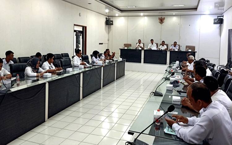 Pj Bupati Barito Utara Gelar Rapat Koordinasi Bersama OPD Lingkup Pemkab?