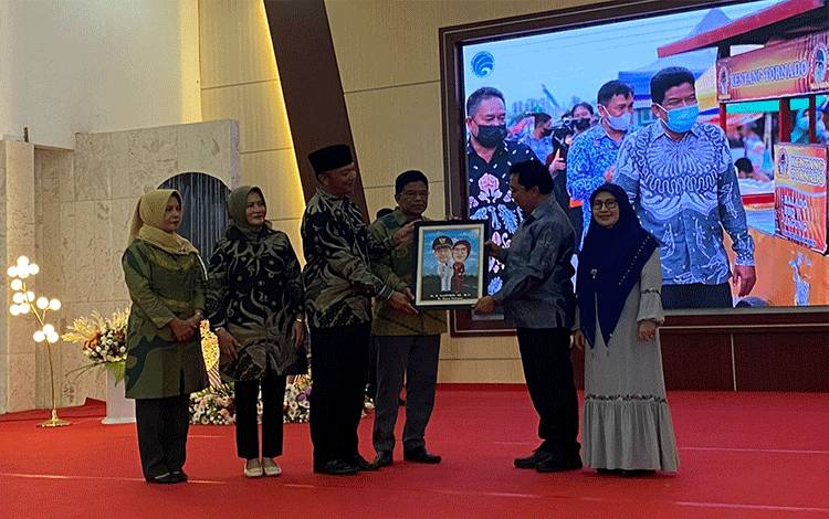 Windu Subagio Berterimakasih Telah Membantu Visi Misi Selama Kepemimpinannya??