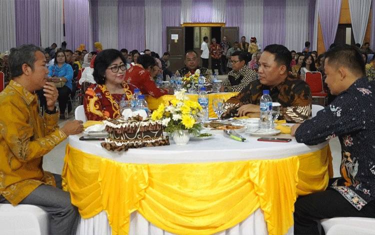 Lilis Suriani Apresiasi Pembangunan di Lamandau dan Siap Lanjutkan Program Kerja Hendra Lesmana