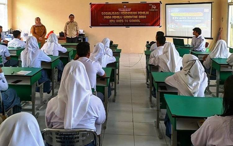 Pemilih Pemula Harus Cerdas Melihat Rekam Jejak