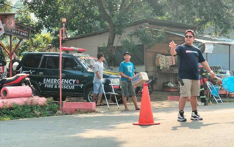 Relawan Matabu Jaya Galang Dana untuk Beli Selang Serta Servis Ambulans dan Mobil Pemadam