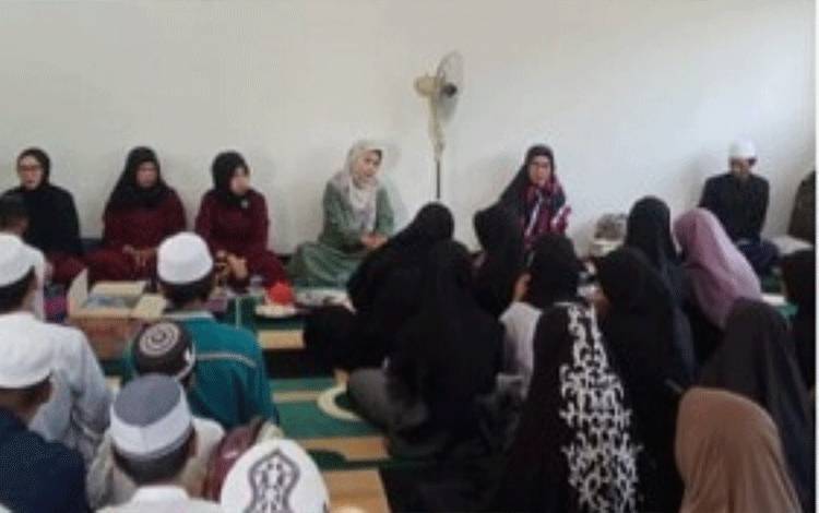 MTsN 2 Kapuas Gelar Peringatan Maulid Nabi Muhammad