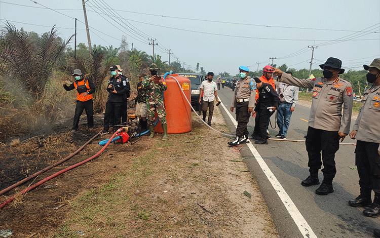 Tinjau Karhutla di Sampit, Ini Pesan Kapolda Kalteng
