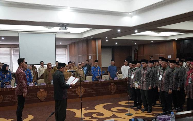 Sekda Kalteng Kukuhkan Dewan Hakim MTQ VII KORPRI