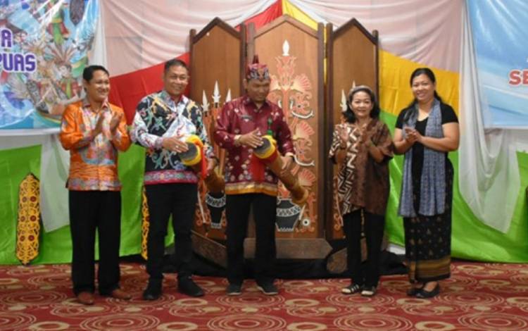 Workshop Tari Anak Bagi Guru Seni Budaya Diharapkan Tingkatkan Wawasan dan Pengetahuan
