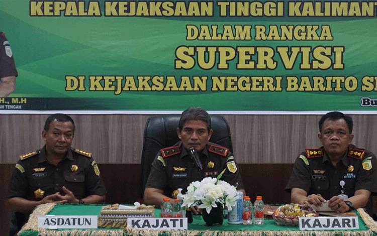 Kunjungan Kerja ke Kejari Barsel, Kajati Kalteng Tekankan Jajarannya Terus Berinovasi?