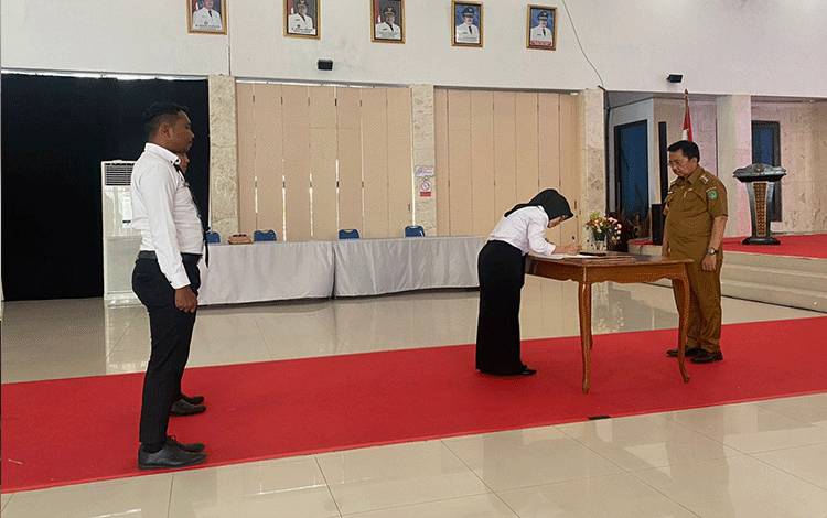 Pj Bupasi Sukamara Harapkan PPPK Produktif dan Kreatif?