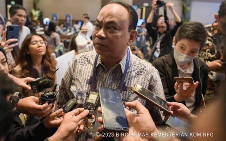 Menkominfo Beri Peringatan Keras untuk Meta Bersihkan Konten Judi