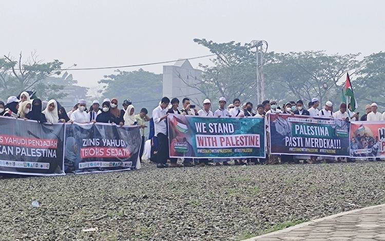 Umat Islam Kalteng Tuntut Peran Aktif Bangsa Suarakan Kemerdekaan Palestina