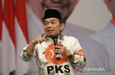 32 Jenderal Purnawirawan TNI/Polri Dilantik sebagai Dewan Pakar PKS