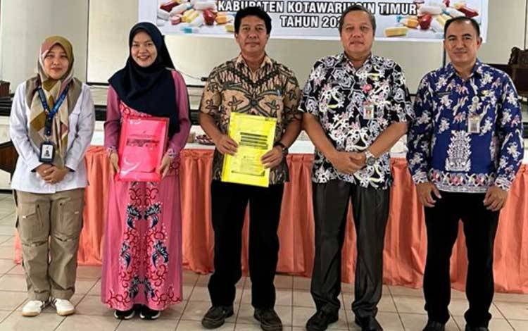 Dinkes Gelar Bimbingan Teknis Pengelola dan Petugas Kefarmasian