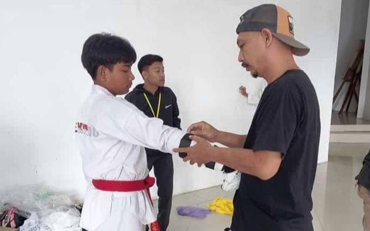 Pemkab Dukung Atlet Taekwondo Lamandau Tampil di Ajang Pra PON